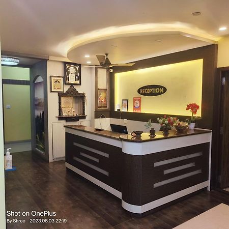 Hotel Sai Skanda Subrahmanya Esterno foto
